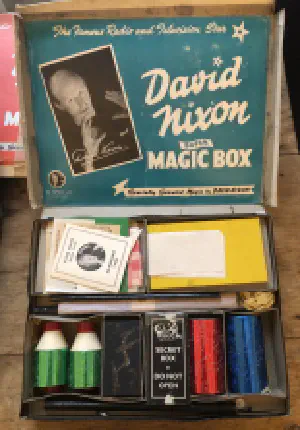 David Nixon Standard box (Blue) - Box 2