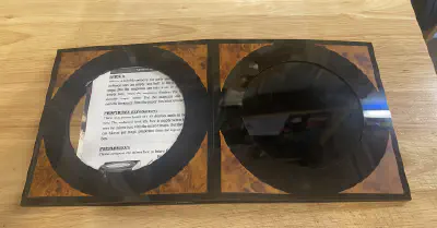 Mirror Box - Kaifu Wang / Black Hat Magic 2002